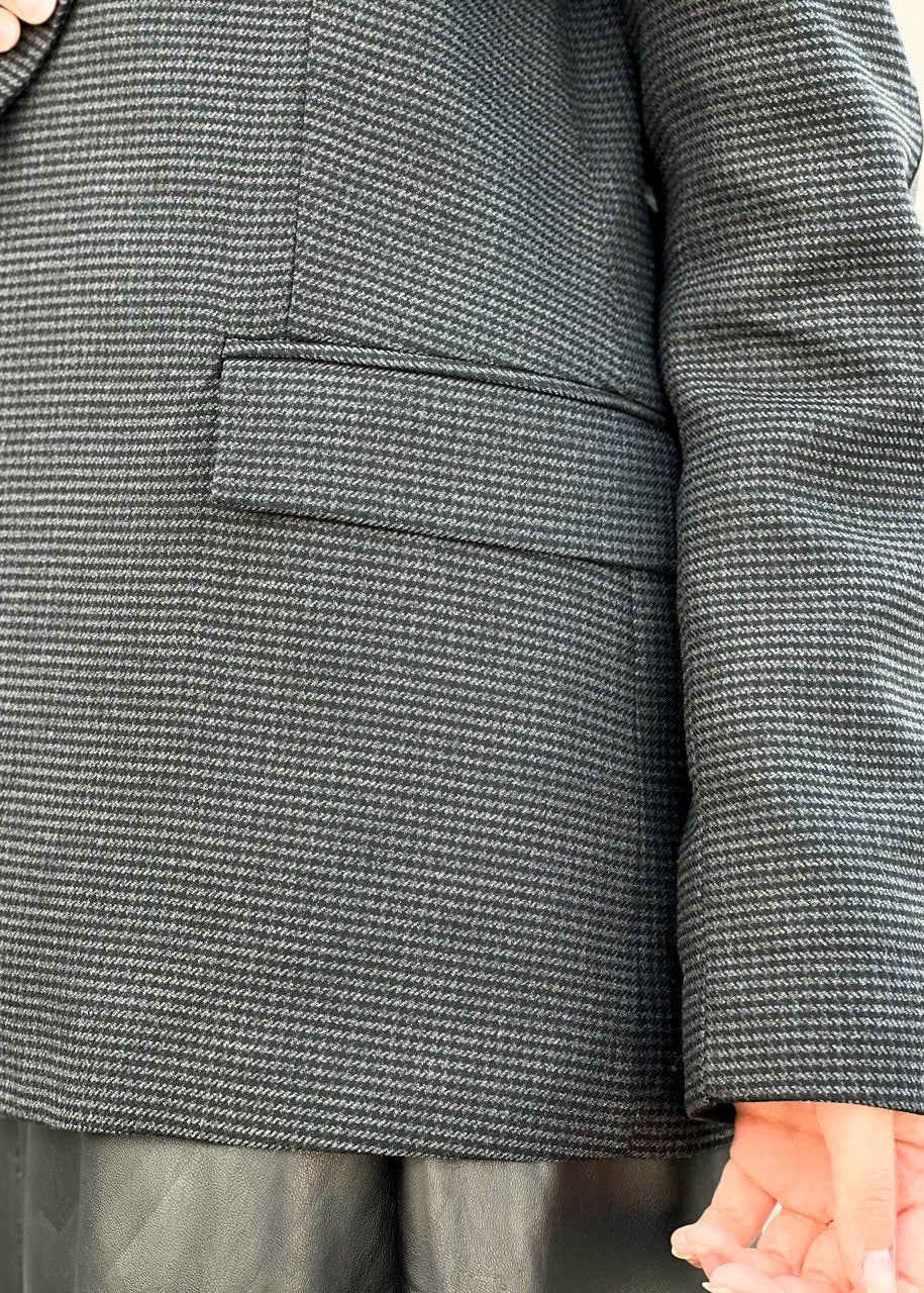 Vera with Leather
