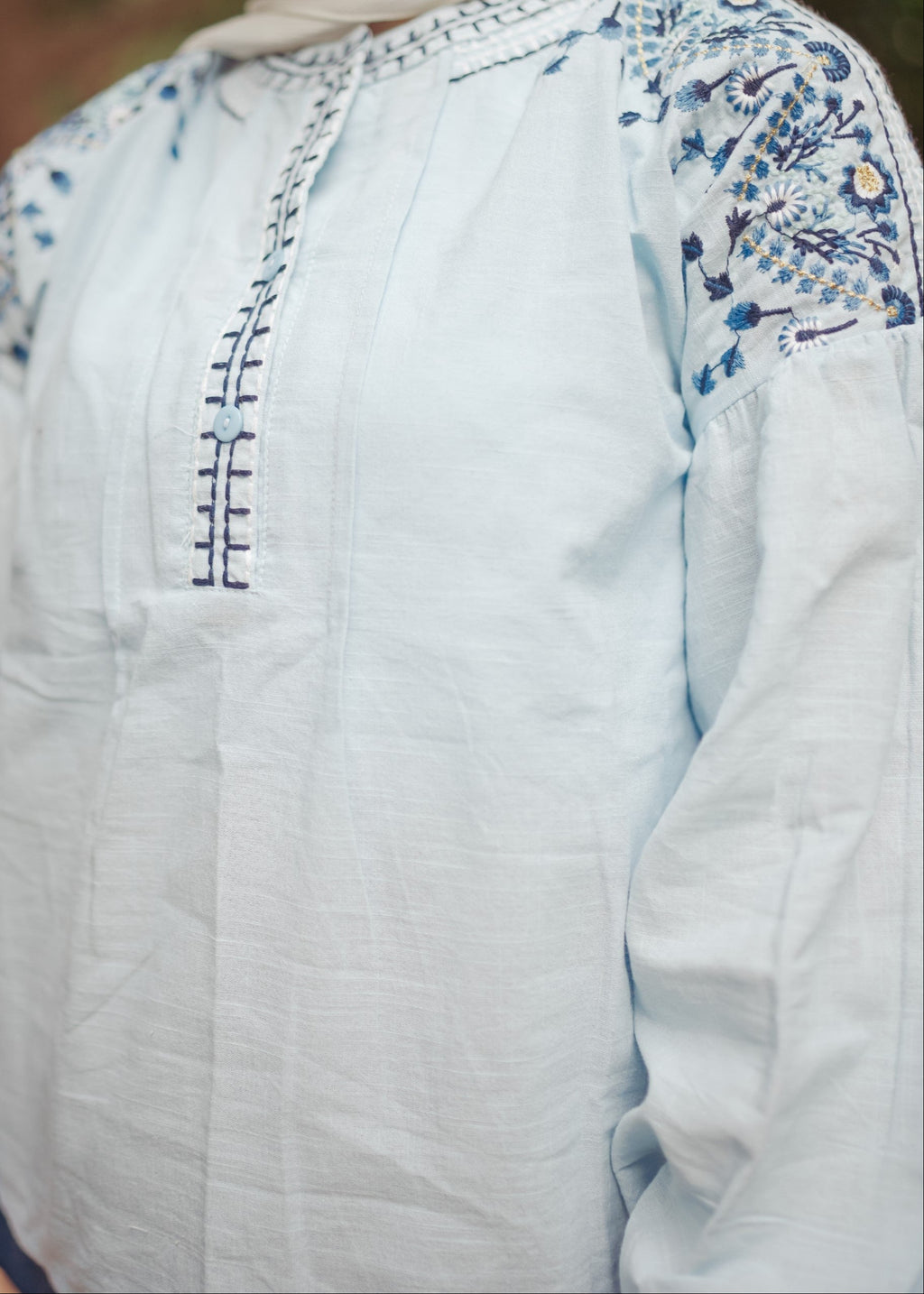 Balloon Sleeves Linen Embroidered Blouse