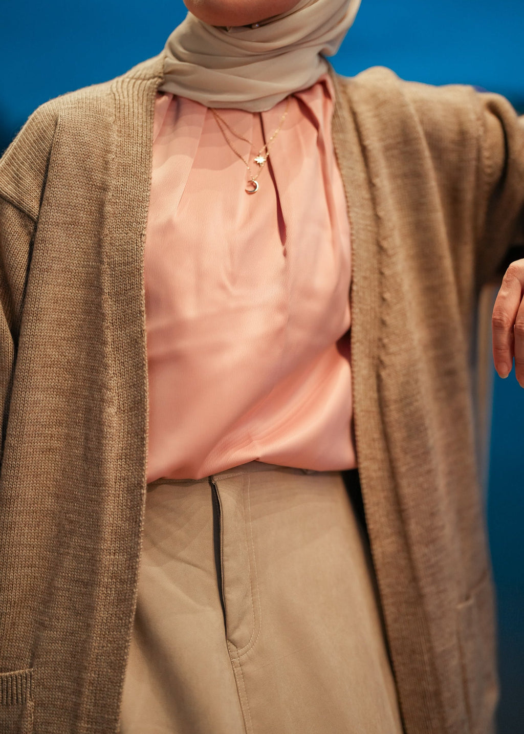 beige
