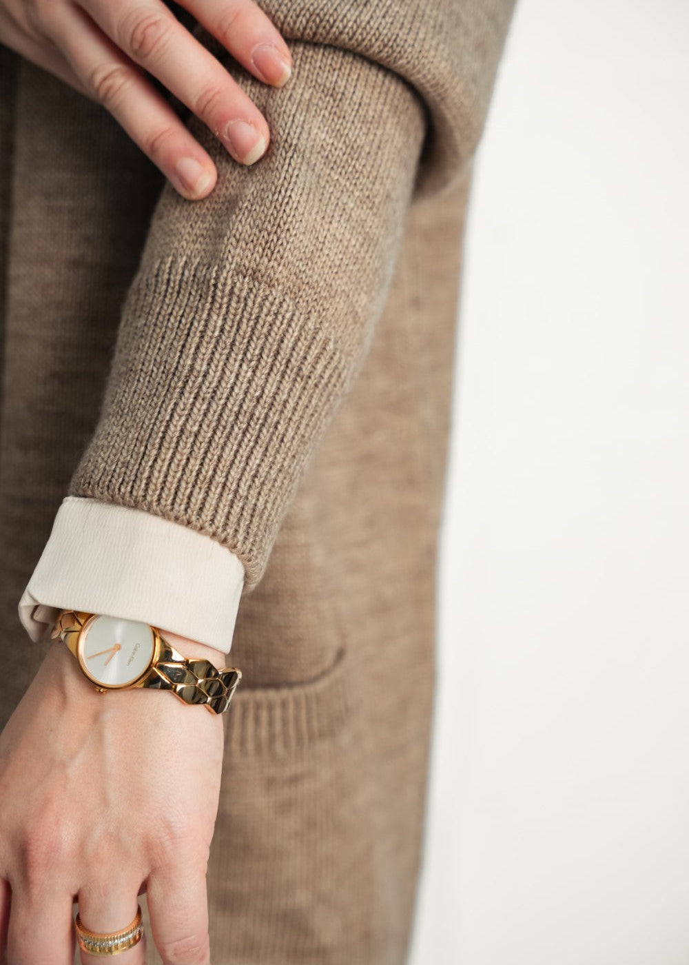 beige