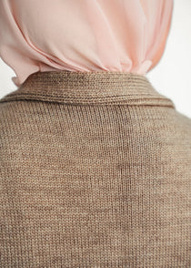 beige